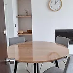 Appartement Zonnig Vernieuwd Penthouse Dicht Bij Het *